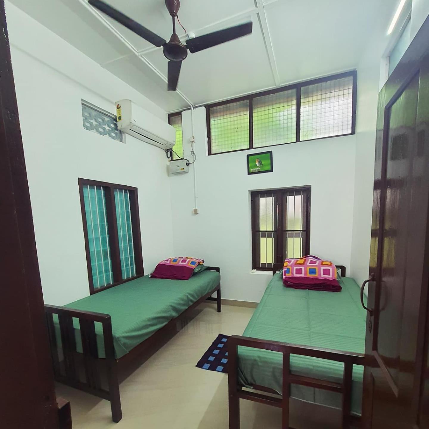 Serenity Apartment Thiruvananthapuram Екстериор снимка